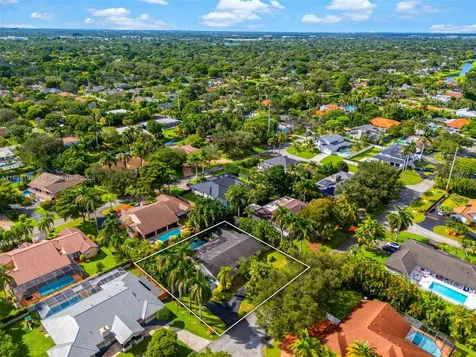 17900 SW 83rd Avenue Palmetto Bay FL 33157