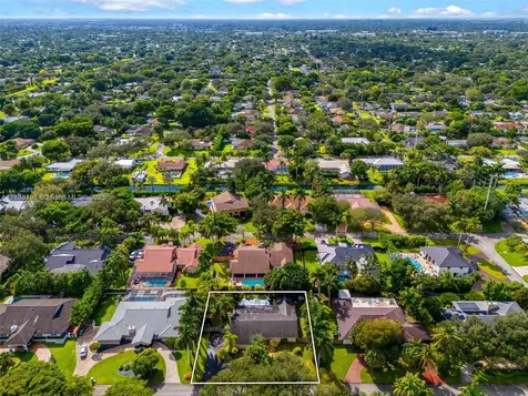 17900 SW 83rd Avenue Palmetto Bay FL 33157
