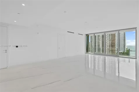 300 Biscayne Blvd Way Miami FL 33131