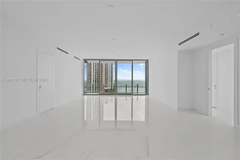 300 Biscayne Blvd Way Miami FL 33131