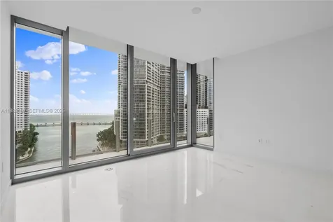 300 Biscayne Blvd Way Miami FL 33131