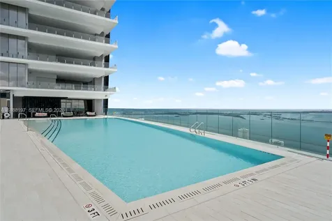 300 Biscayne Blvd Way Miami FL 33131