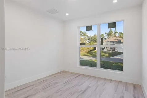 1150 SE Tarleton Street Palm Bay FL 32909