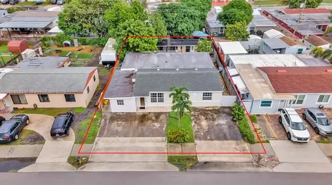 2041 Wellington Road West Palm Beach FL 33409