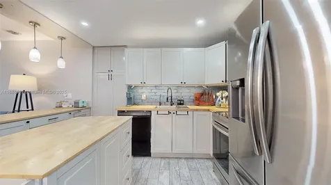 18475 SW 204th Street Miami FL 33187