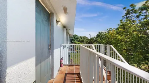 18475 SW 204th Street Miami FL 33187