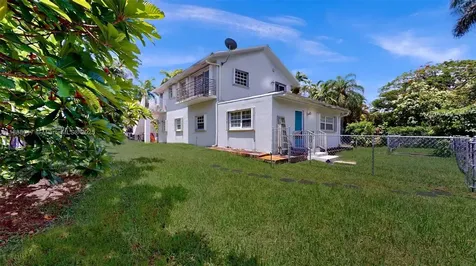 18475 SW 204th Street Miami FL 33187