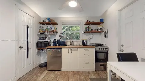 18475 SW 204th Street Miami FL 33187