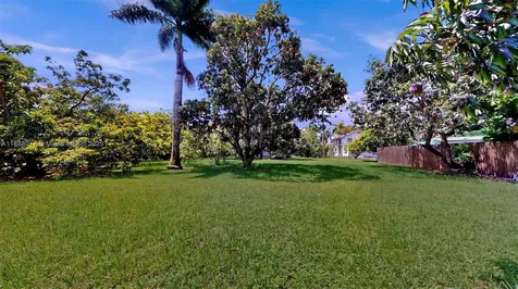 18475 SW 204th Street Miami FL 33187