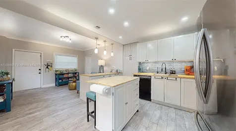 18475 SW 204th Street Miami FL 33187