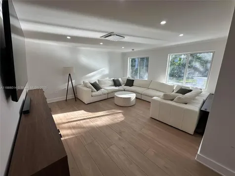 15812 SW 83rd Court Palmetto Bay FL 33157