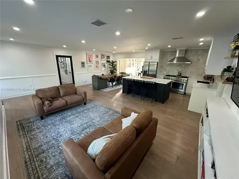 15812 SW 83rd Court Palmetto Bay FL 33157