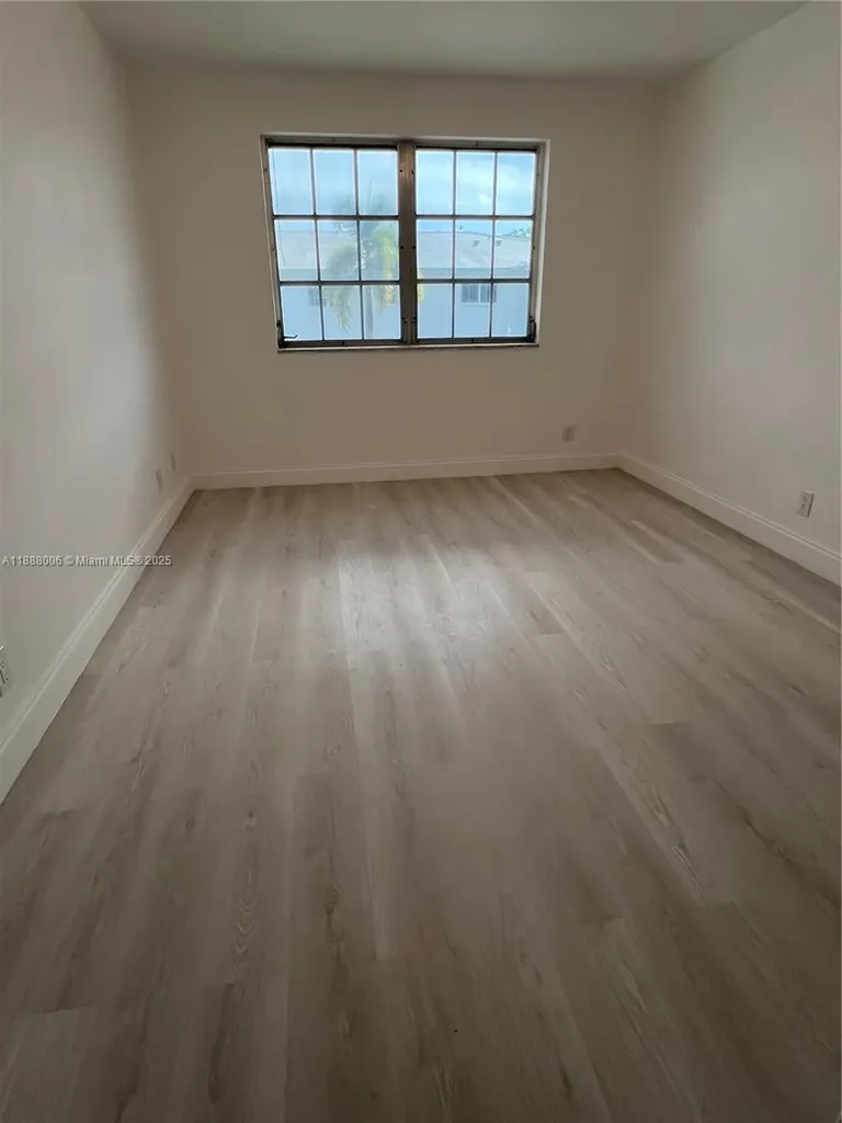 1821 NE 62nd Street Fort Lauderdale FL 33308