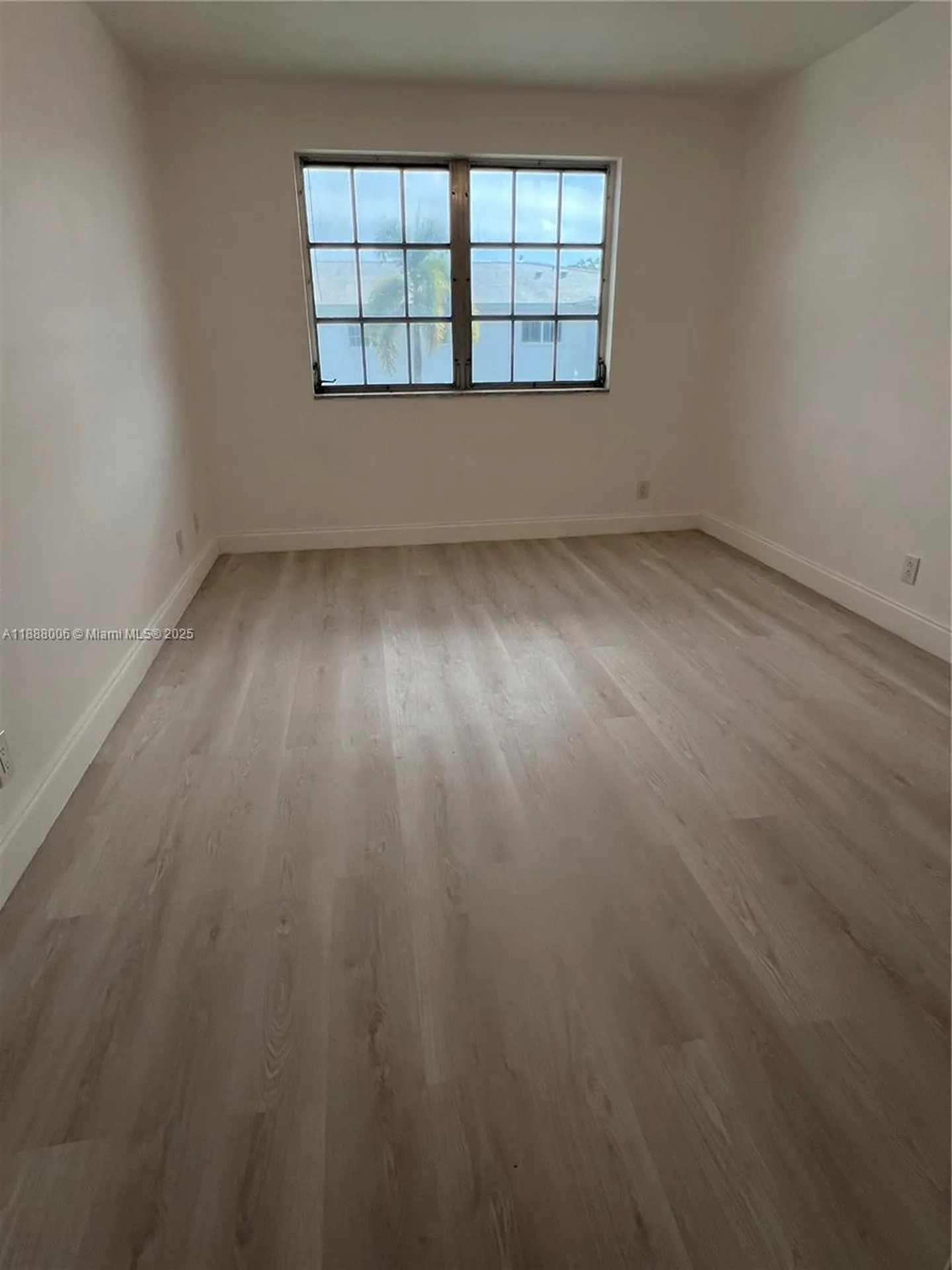 1821 NE 62nd Street Fort Lauderdale FL 33308