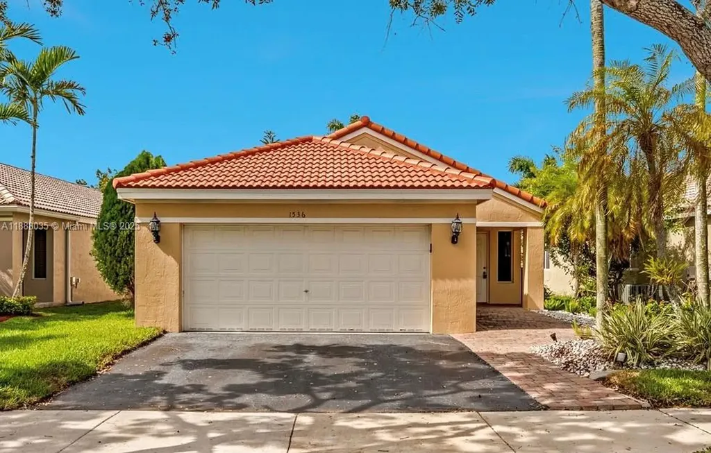 1536 Salerno Circle Weston FL 33327