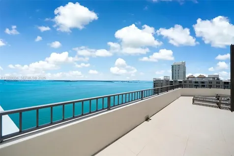 520 Brickell Key Drive Miami FL 33131