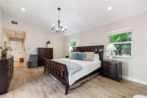 1020 SW 22nd Street Miami FL 33129