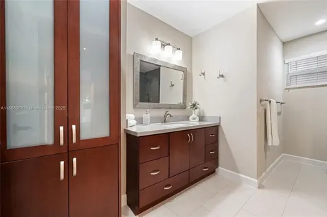 1020 SW 22nd Street Miami FL 33129