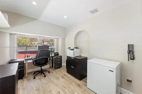 1020 SW 22nd Street Miami FL 33129