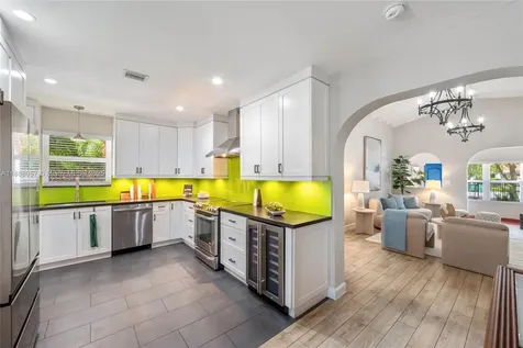 1020 SW 22nd Street Miami FL 33129