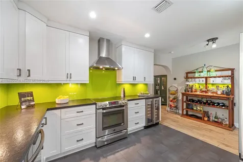 1020 SW 22nd Street Miami FL 33129