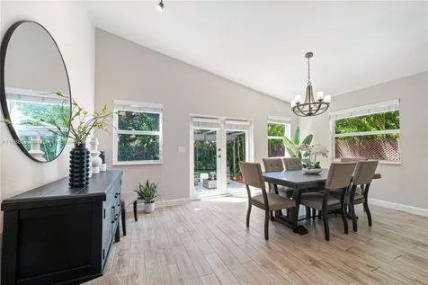 1020 SW 22nd Street Miami FL 33129