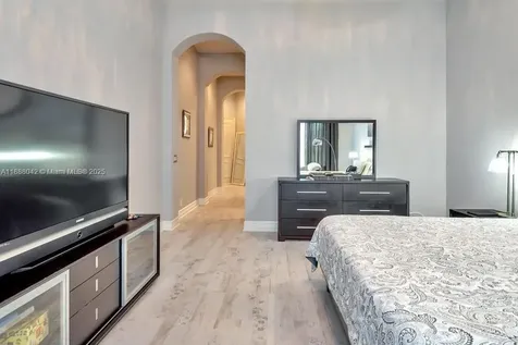 17931 Lake Azure Way Boca Raton FL 33496