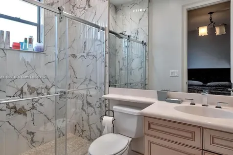 17931 Lake Azure Way Boca Raton FL 33496