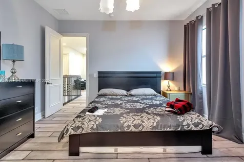 17931 Lake Azure Way Boca Raton FL 33496