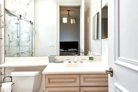 17931 Lake Azure Way Boca Raton FL 33496