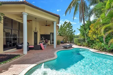 17931 Lake Azure Way Boca Raton FL 33496