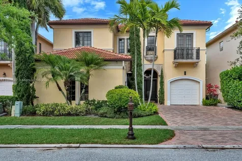 17931 Lake Azure Way Boca Raton FL 33496
