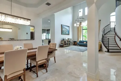 17931 Lake Azure Way Boca Raton FL 33496