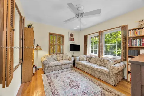5925 SW 51st Street Miami FL 33155