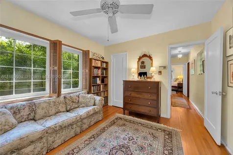 5925 SW 51st Street Miami FL 33155