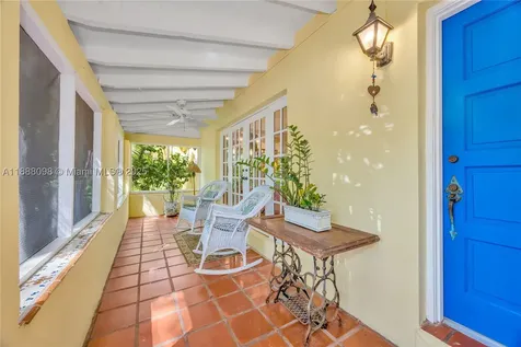 5925 SW 51st Street Miami FL 33155