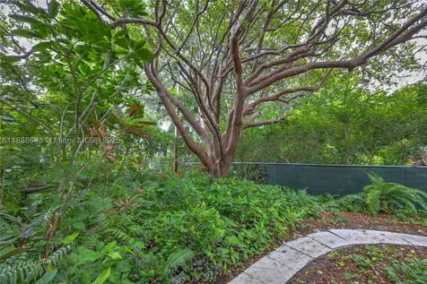 5925 SW 51st Street Miami FL 33155