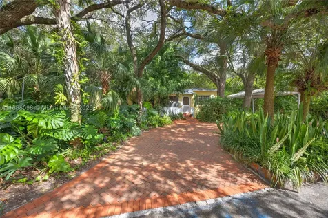5925 SW 51st Street Miami FL 33155