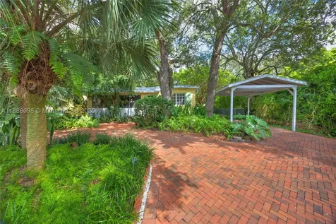 5925 SW 51st Street Miami FL 33155