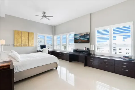 3739 Collins Avenue Miami Beach FL 33140