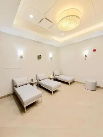 21055 Yacht Club Drive Aventura FL 33180