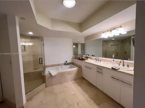 21055 Yacht Club Drive Aventura FL 33180