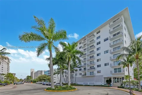 1450 Lincoln Road Miami Beach FL 33139