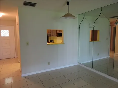 1450 Lincoln Road Miami Beach FL 33139