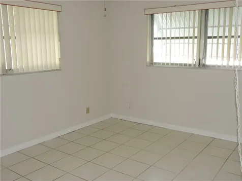 1450 Lincoln Road Miami Beach FL 33139