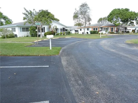 1450 Lincoln Road Miami Beach FL 33139