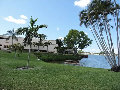 1450 Lincoln Road Miami Beach FL 33139