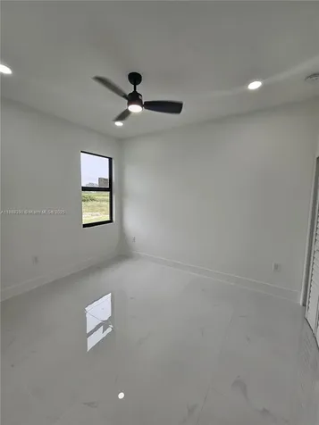 537 Hawthrone Avenue S Lehigh Acres FL 33974