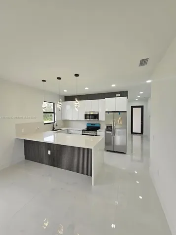 537 Hawthrone Avenue S Lehigh Acres FL 33974