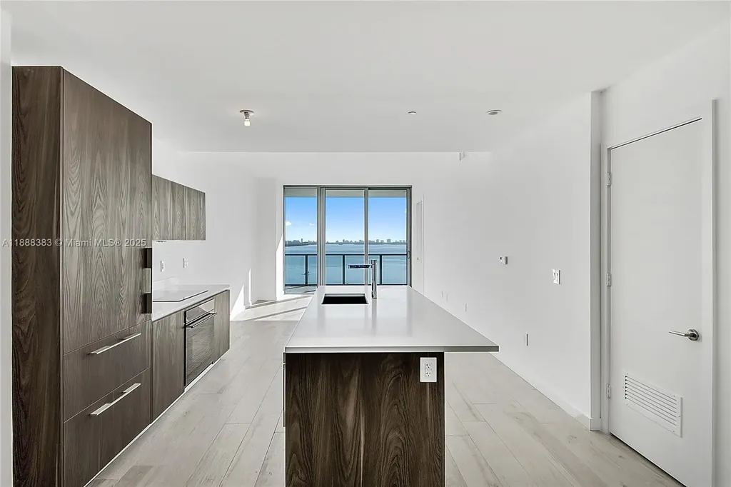 480 NE 31st Street Miami FL 33137